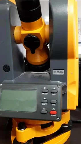 Electronic Digital Theodolite